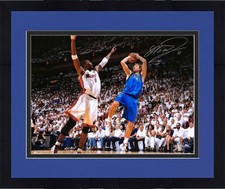 Dirk Nowitzki Autographs Cards and Photos for Panini 22