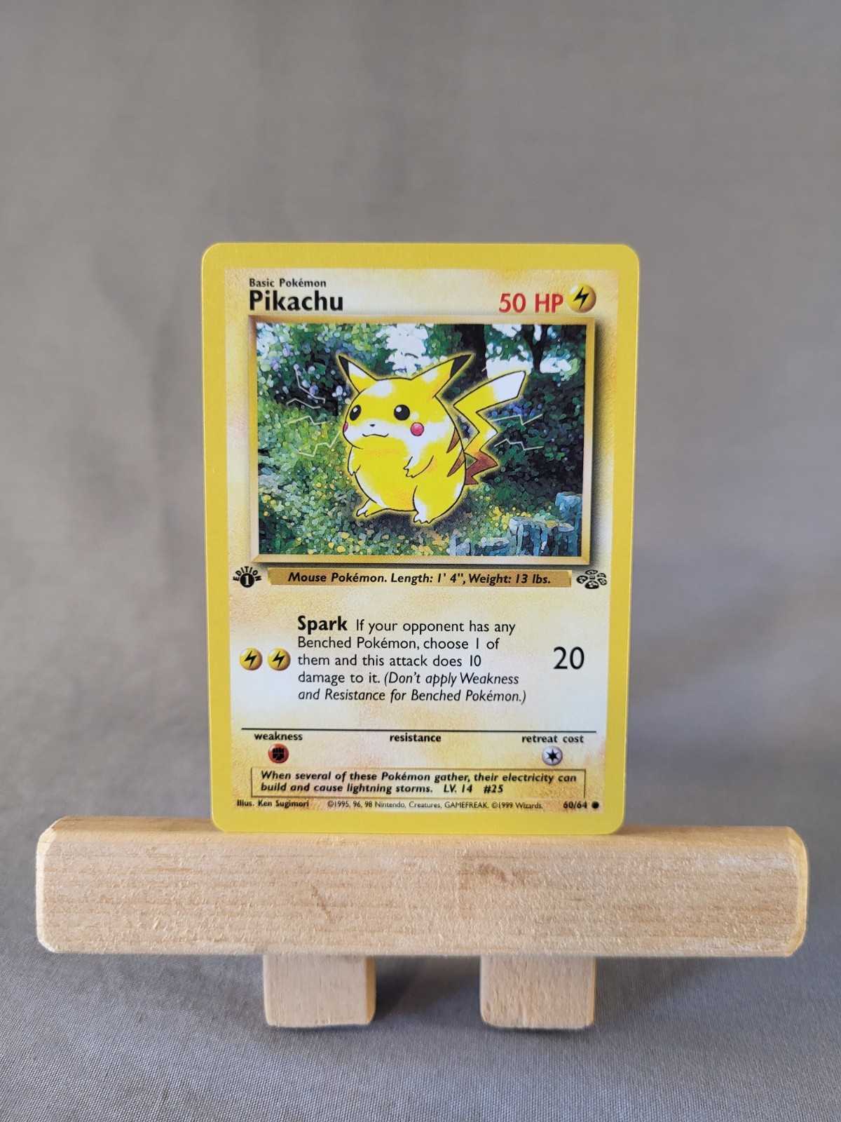 Pikachu - 60/64 - Jungle - 1st Edition - Common - NM
