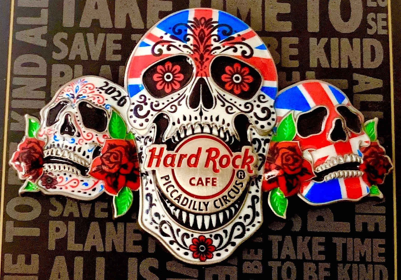 2026 HARD ROCK CAFE PICCADILLY CIRCUS 3D TRIPLE SUGAR SKULLS UNION JACK FLAG PIN