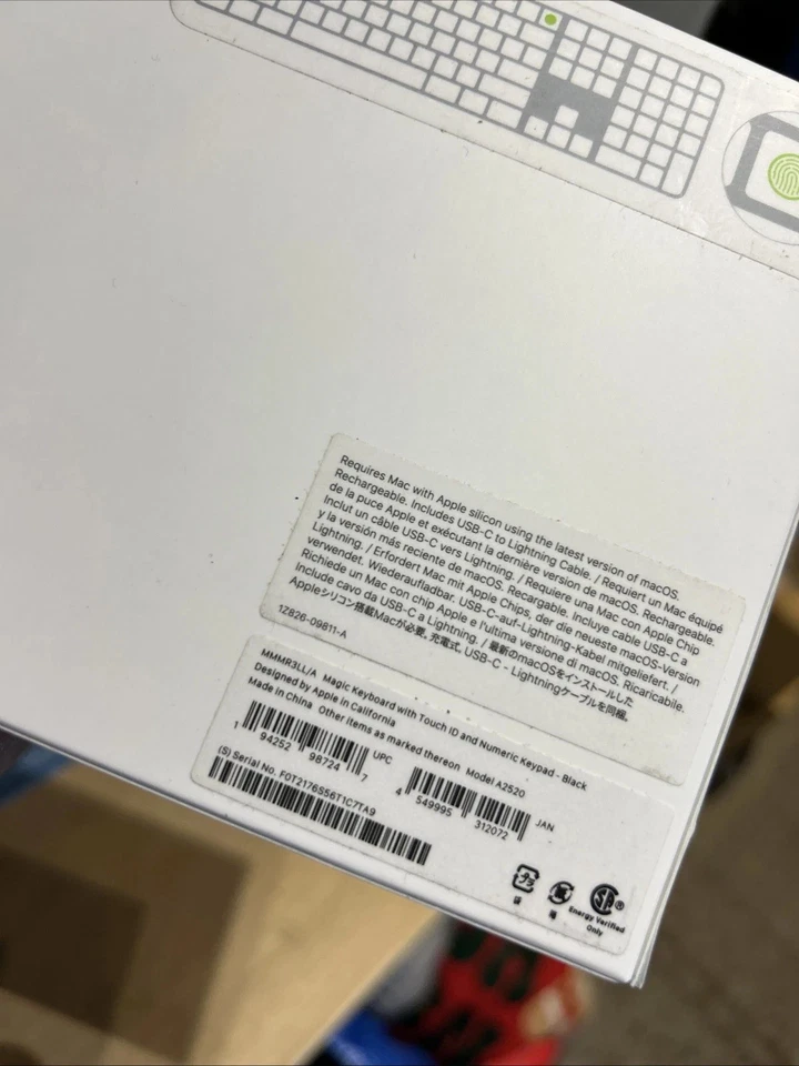 Apple A2520 Magic Keyboard With Touch ID and Numeric Keypad BLACK New - Image 3 of 4