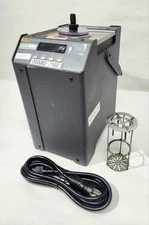 Fluke 7102 Micro-Bath (-5°C to +125°C) Temperature Calibrator