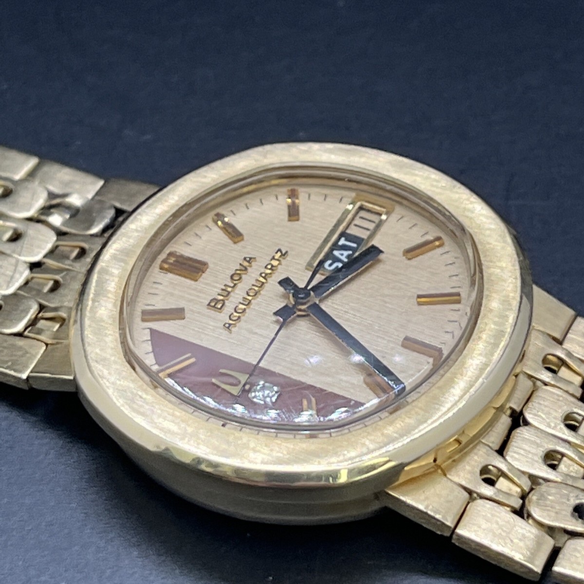 BULOVA ACCUQUARTZ DAY & DATE VINTAGE WATCH SOLID 18K GOLD | eBay BULOVA ACCUQUARTZ DAY & DATE VINTAGE WATCH SOLID 18K GOLD | eBay