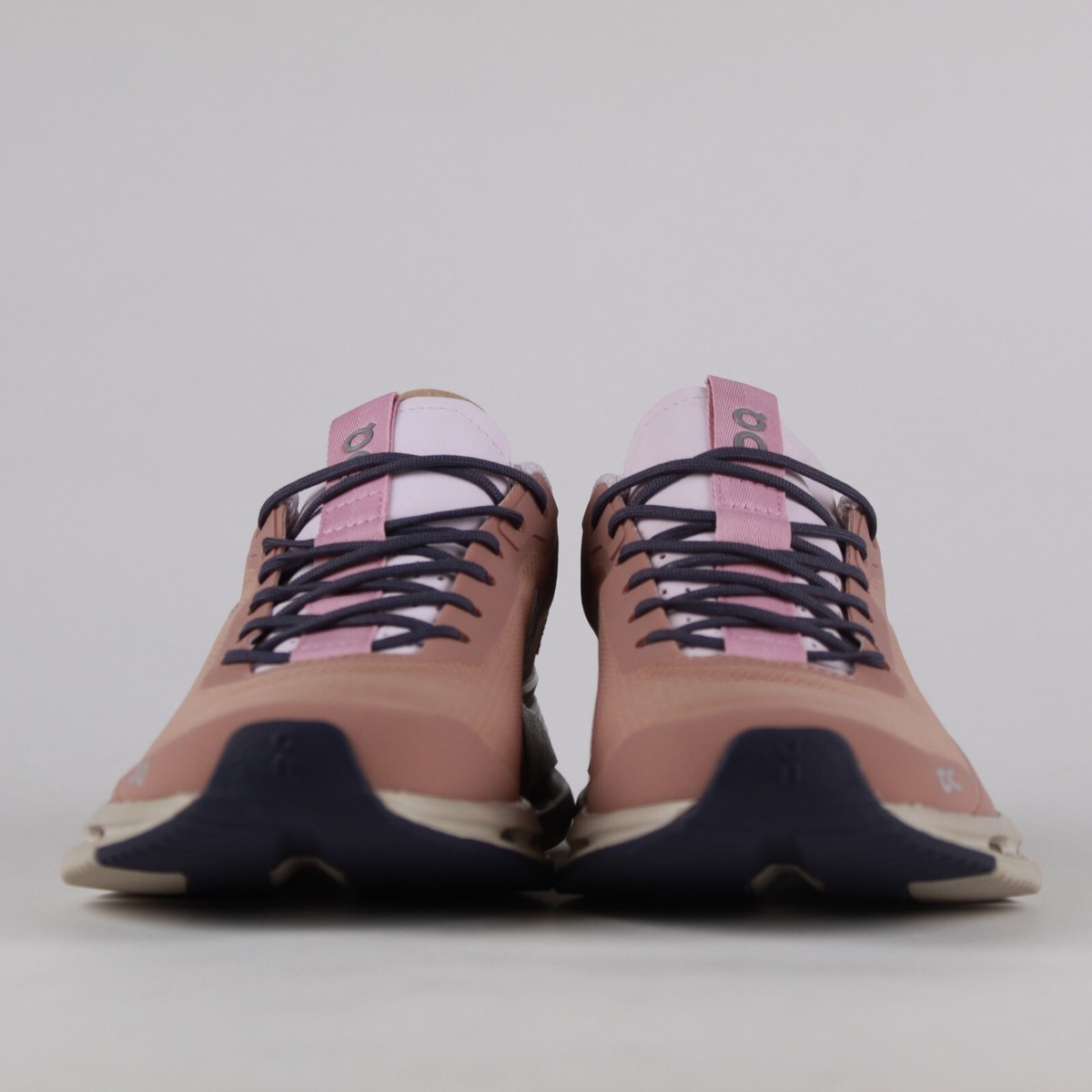 オリバーガル　正規品　Luxury Stacked Shoes Rose On Cloud Cloudnova Form Rosebrown Orchid 26.98121 Women's