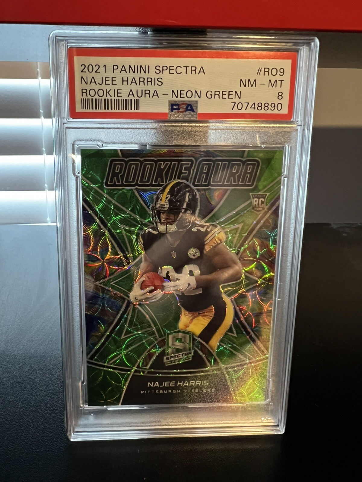 Najee Harris Panini Spectra Rookie Aura #RO9 Neon Green