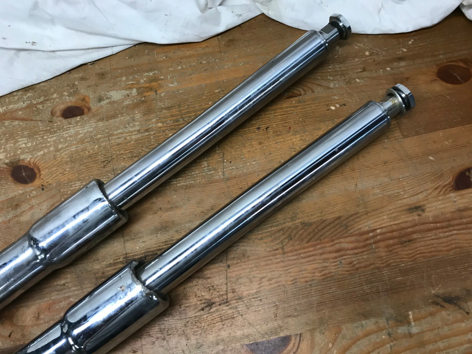 0710 Chrome Harley Fork Legs tubes & Sliders Heritage Fatboy Used