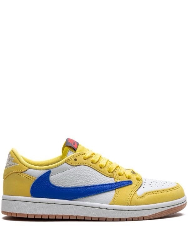 Size 10 - Travis Scott x Wmns Air Jordan 1 Retro Low OG Size 10 - Travis Scott x Wmns Air Jordan 1 Retro Low OG