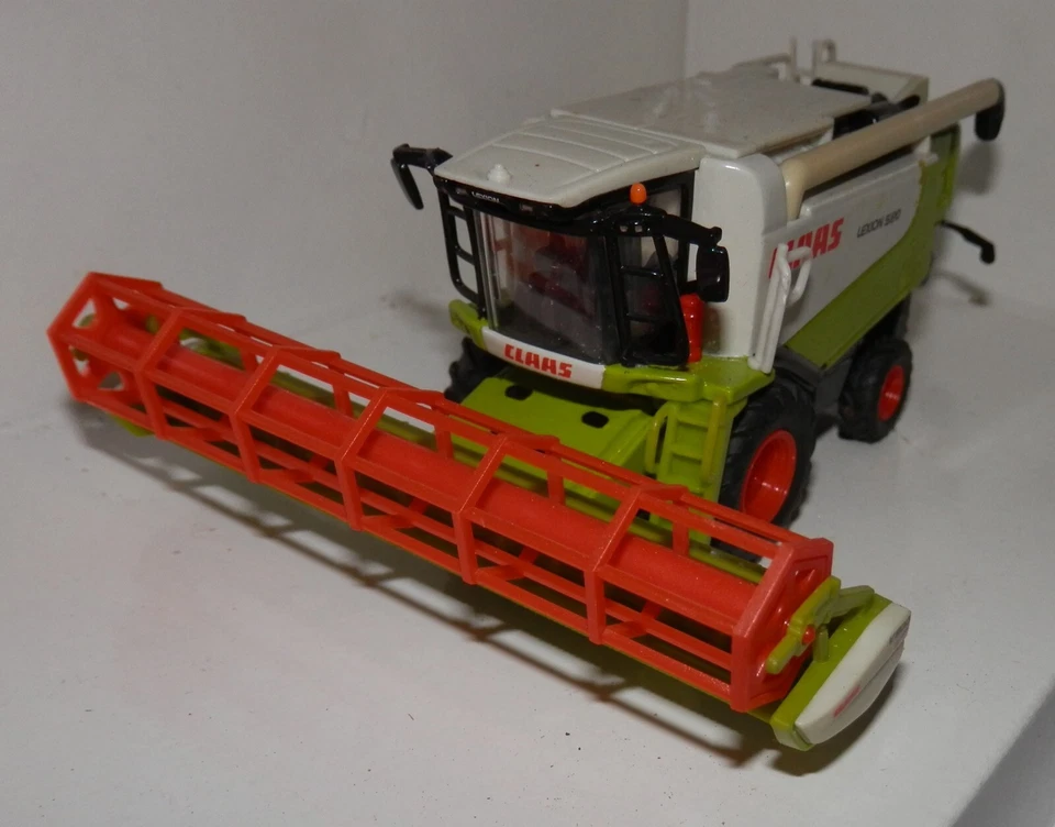 Cosechadora Norscot HO escala 1:87 Claas Lexion 580 #56016 Foto 2 de 4