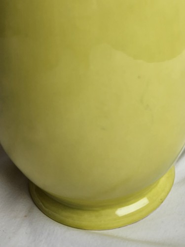 Red Wing Pottery Chartreuse Lotus Stretch Spout 13" Beverage Pitcher - Picture 15 of 18
