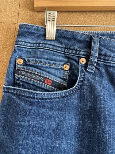 Diesel ZATINY Jeans Taille 31 Bein 30 Blau Denim Regular Bootcut Button Fly  - Bild 2 von 15