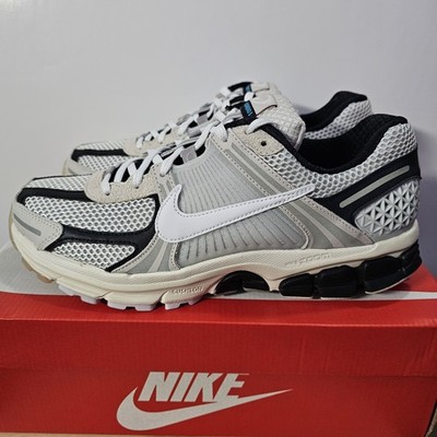 New Nike Zoom Vomero 5 Supersonic Light Bone Black FN7649-110 Size 10M
