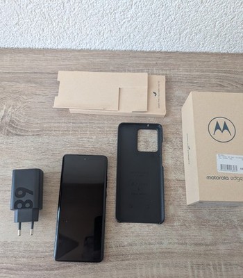 Motorola Edge 40 Neo 12 GB RAM 256 GB Schwarz TOP Zustand