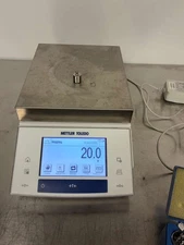 Mettler Toledo XS8001S Digital Precision Scale 8100/0.1g Analytical Lab Balance