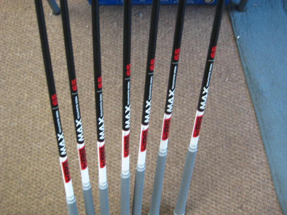 NEW Wilson Staff Dynapower iron set 5 thru pw,gw KBS Graphite regular Mens RH - Image 4 of 4