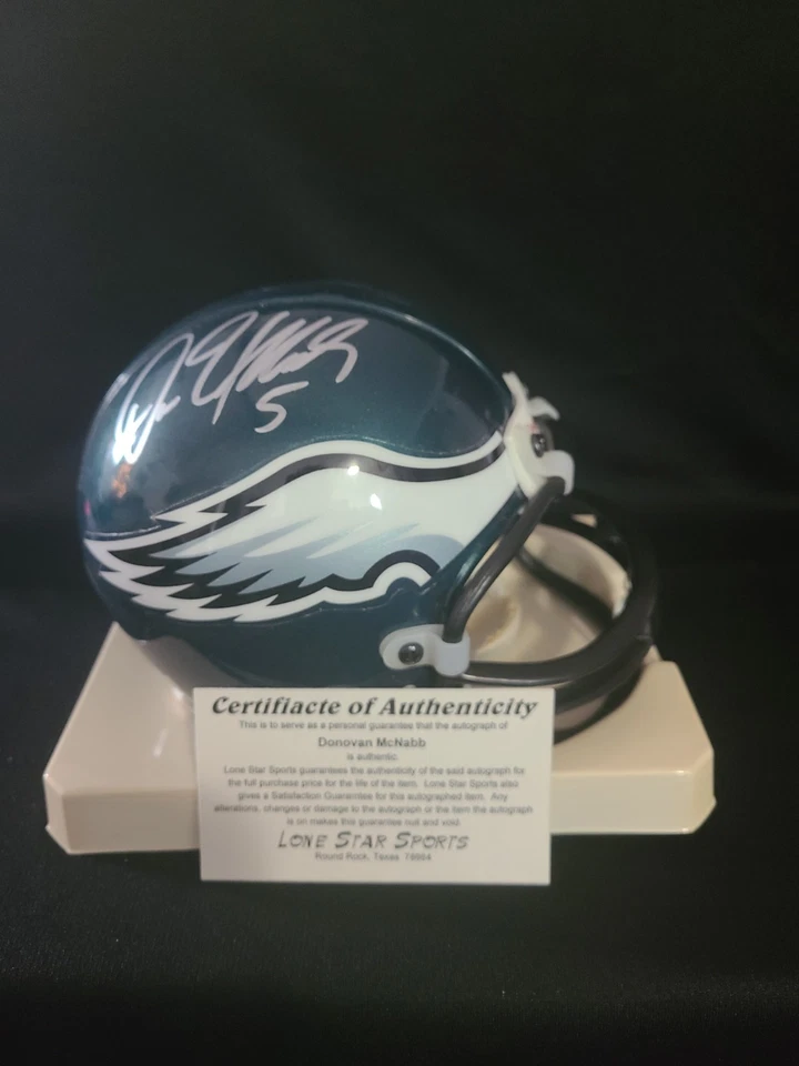 Мини-шлем с автографом Донована Макнабба No5 Philadelphia Eagles с сертификатом подлинности - Изображение 4 из 4