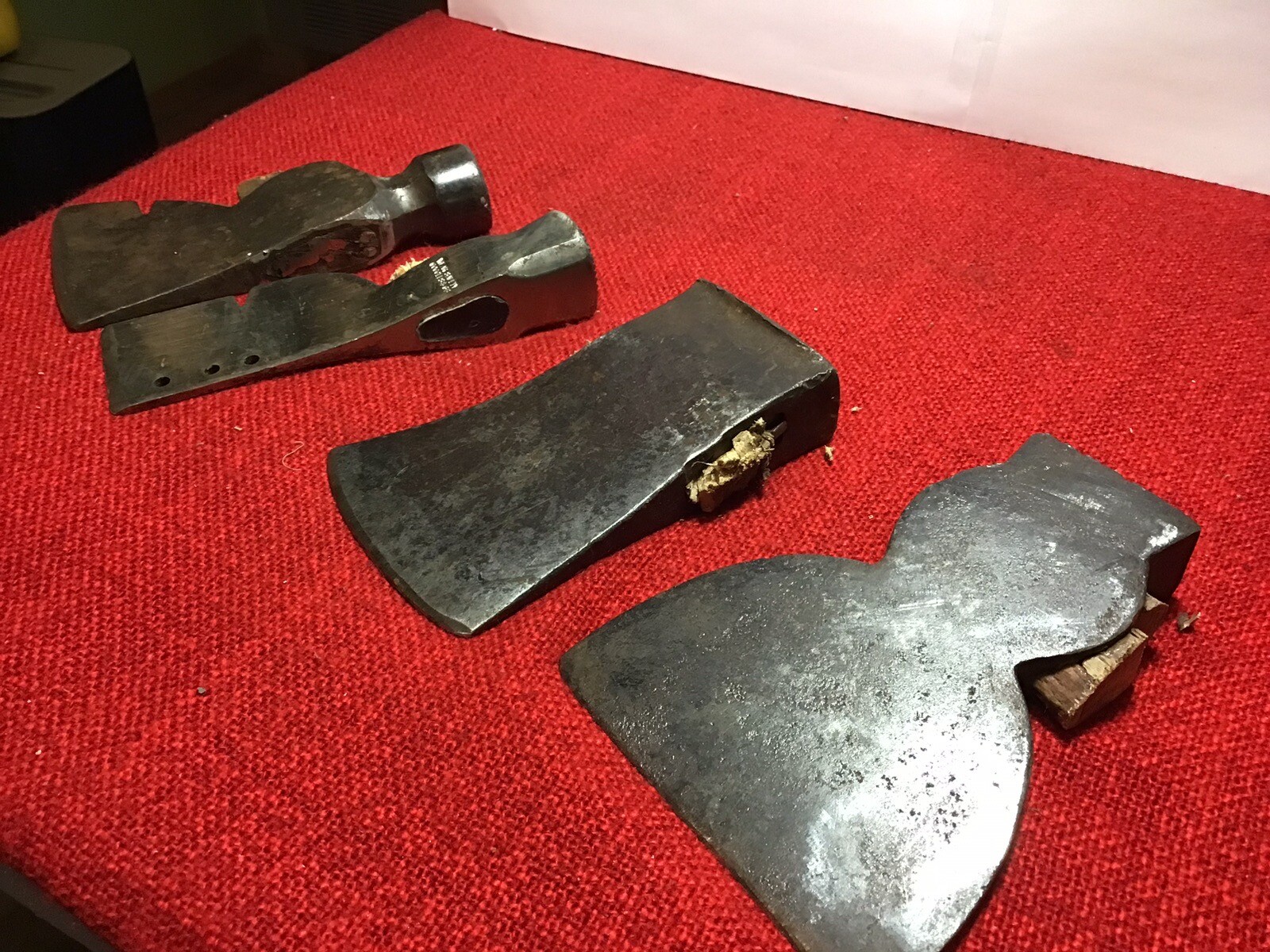Lot of (4) Single Bit Axe Heads Hatchet Heads,plumb True Temper