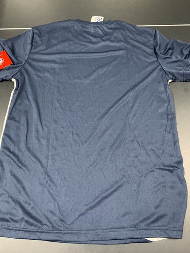 FC bayern Munich Soccer Adult Medium Jersey 100% Polyester - Picture 2 of 12