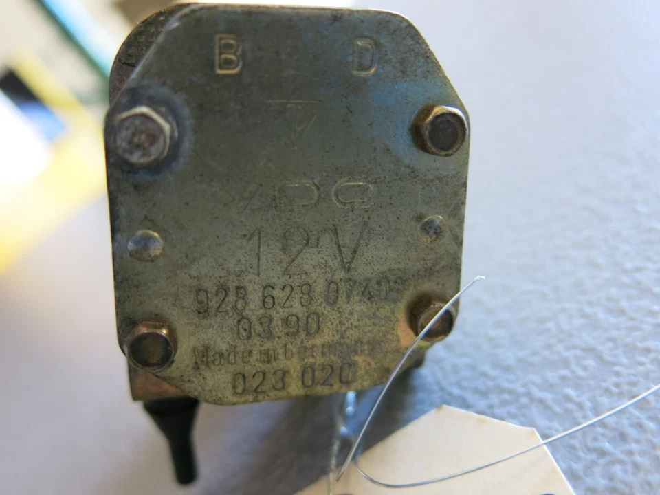 Bomba lavadora parabrisas Porsche 911 12V VDO 92862807400 (#2) Foto 4 de 4