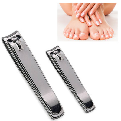 L'uomo Che Si Taglia Le Unghie Dei Piedi Immagine Stock - Immagine Di - Foto 10