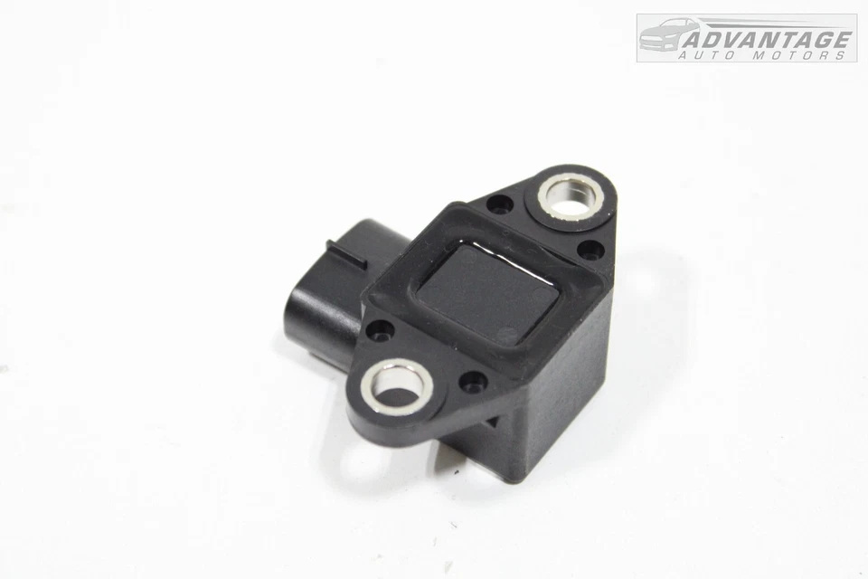 2020-2021 NISSAN VERSA SR YAW RATE ACCELERATION ROTATION STABILITY SENSOR OEM - Image 3 of 4