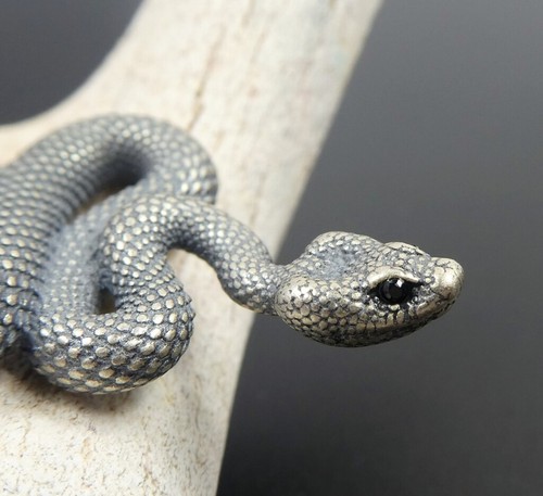 Colgante serpiente serpiente en espiral grande de plata esterlina maciza oxidada ojos circonitas negras - Imagen 2 de 12