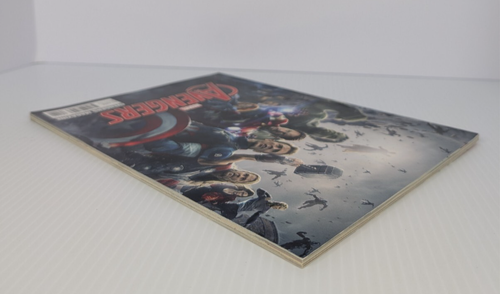 Avengers Magazine #1 (2015) Marvel - Awesome History - Picture 3 of 5