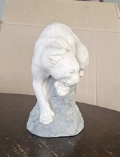 sculpture Crouching Lion alabastor J. L. Bolton - Puma - Mountain Lion - Cougar