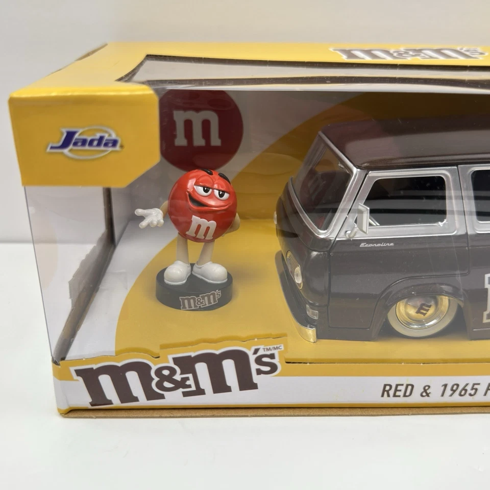 JADA TOYS M&M’s Red Character y Ford Econoline 1965 furgoneta fundida a presión 1:24 2021 nueva en caja Foto 3 de 4
