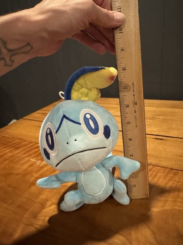 Sobble Pokémon Plush Figure – Blue – Stuffed Toy with Flaw - Picture 6 of 6