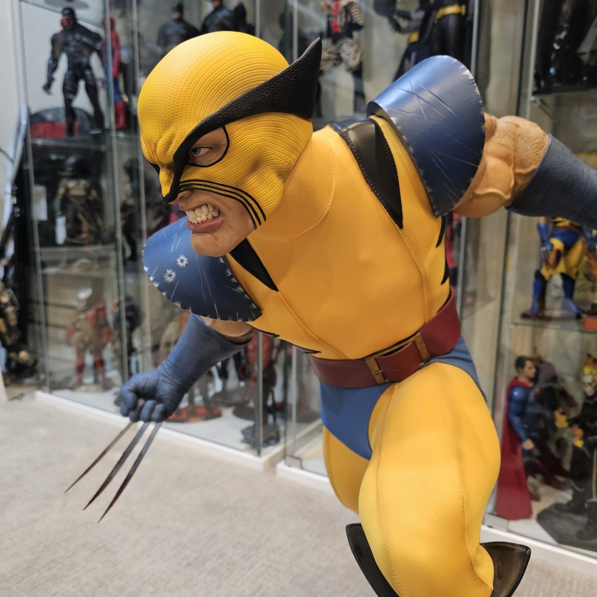 Sideshow Legendary Scale Wolverine + 2 Custom Heads 181 +