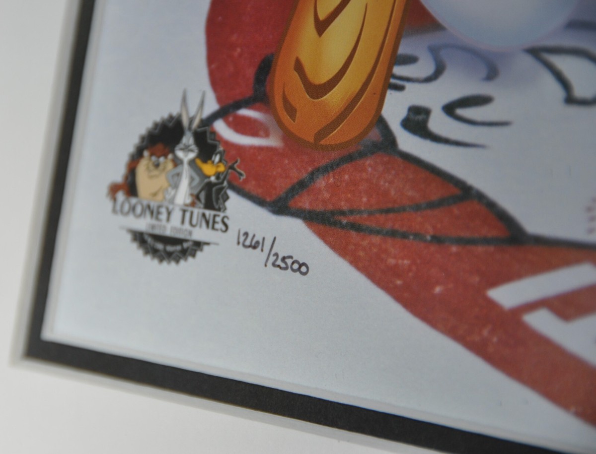 Johnny Bench AUTOGRAPHED lithograph Warner Bros. Looney Johnny Bench AUTOGRAPHED lithograph Warner Bros. Looney
