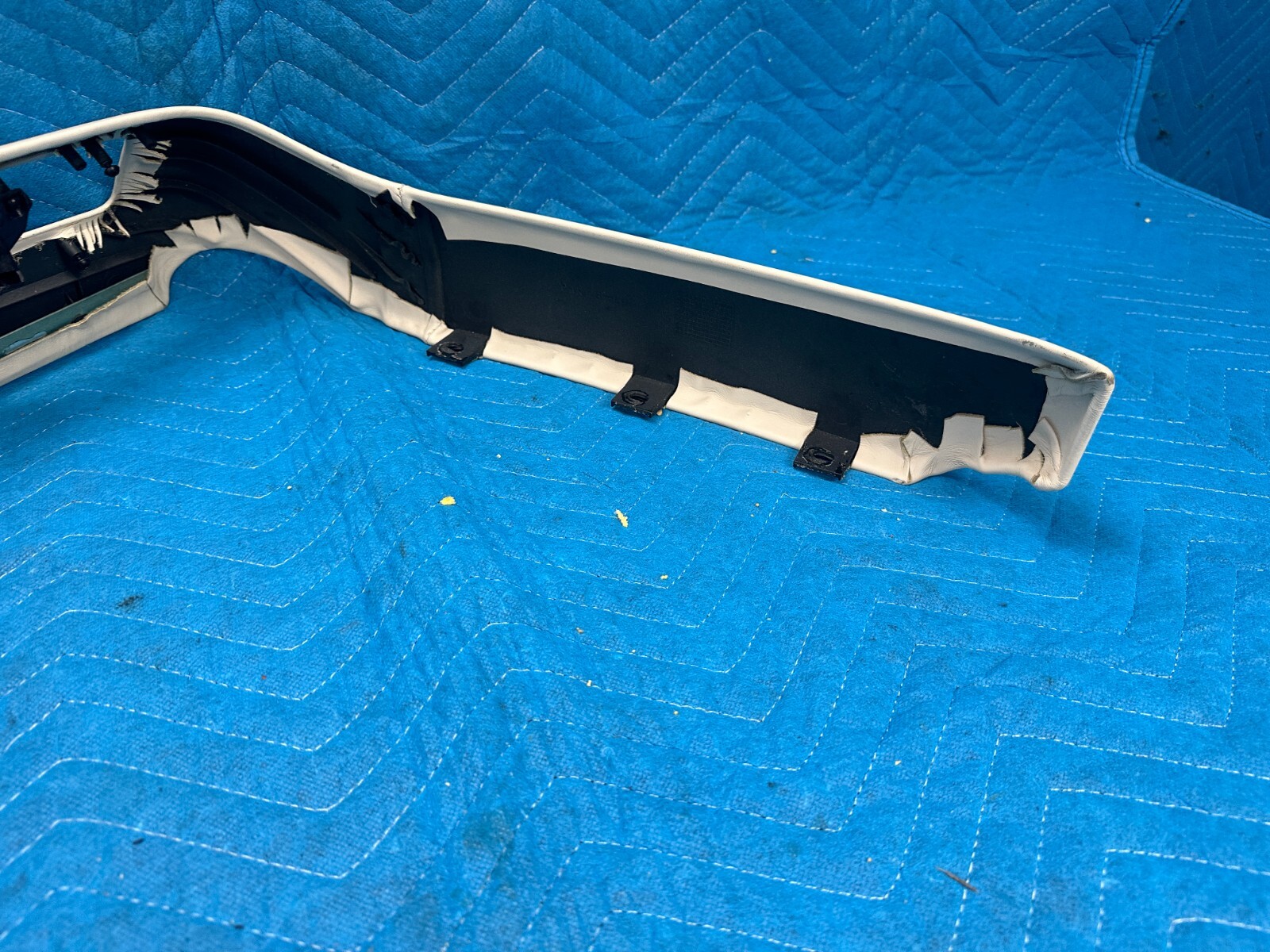 Bentley Flying Spur Front Driver Seat Lower Trim Panel Cover Ivory 2008-2012 OEM