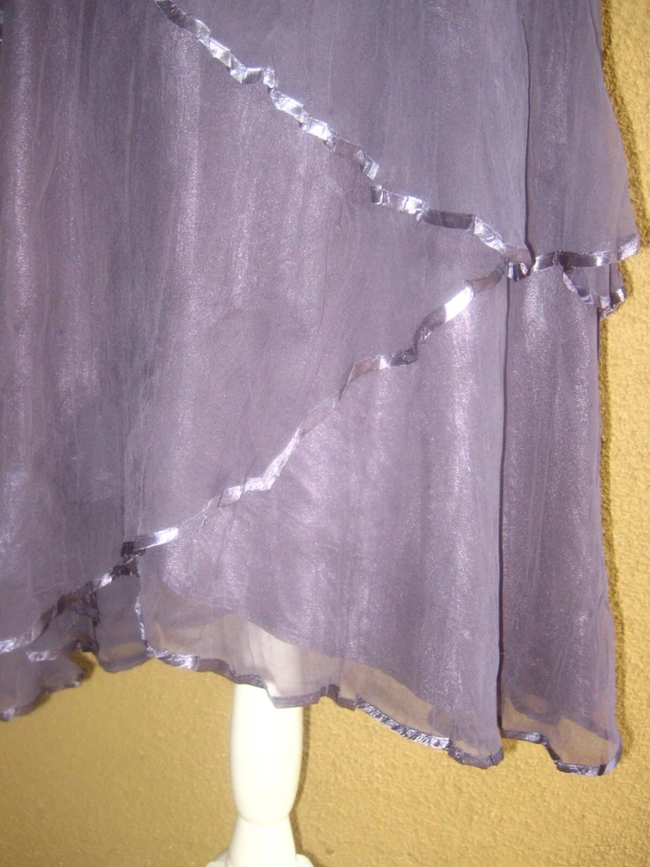 Vestido Charmeuse Vintage Kormarov Gris Carbón Manga 3/4 Volantes Cuentas Forrado M Foto 3 de 4