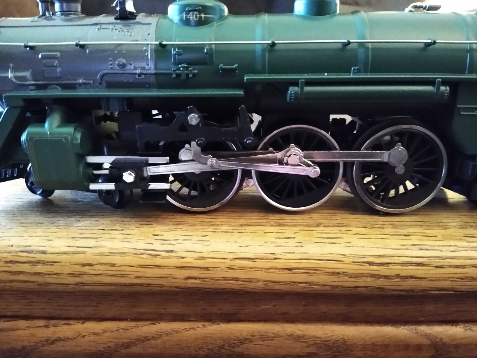 Picture 3 of 18
