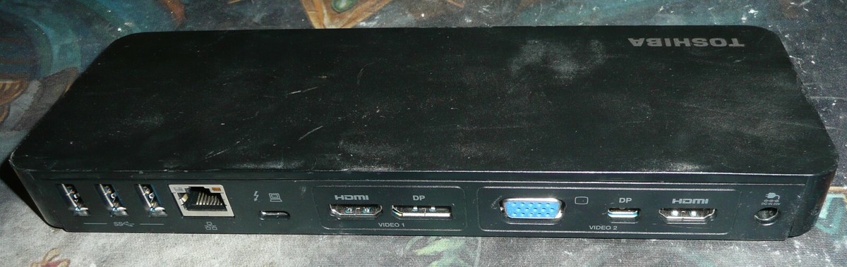Toshiba Thunderbolt 3 Dock PA5281U-1PRP HDMI USB 3.0 Docking 