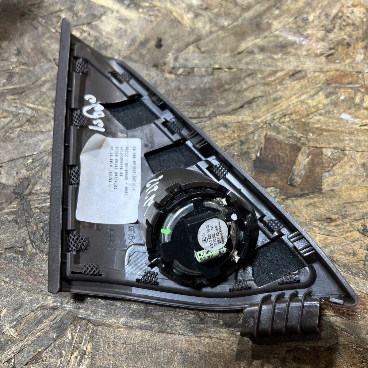 10-16 Mercedes W212 E350 Front Right Door Panel Tweeter W/ Speaker