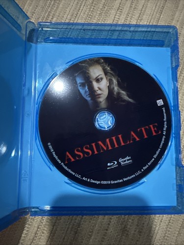 Assimilate (Blu-ray 2019) Andi Matichak Joel Courtney Calum Worthy - Imagen 2 de 4