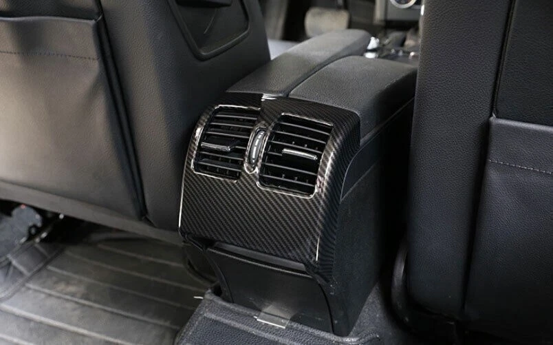 Cubierta de cuadro de fibra de carbono de salida de aire del asiento trasero apta para Benz Clase C 2008-14 Foto 3 de 4