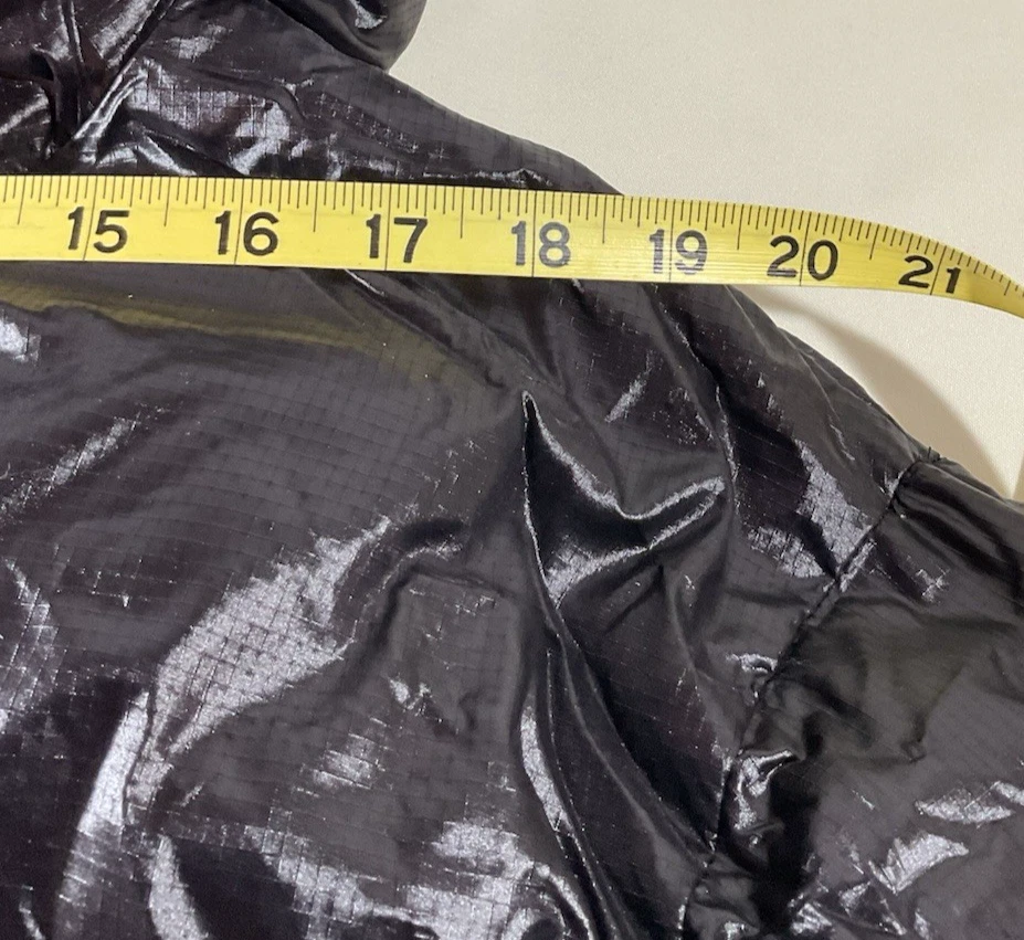 Broken Planet Men's Black Puffer Jacket Hooded Size L Multiple Zip Pockets EUC - product detail image 6