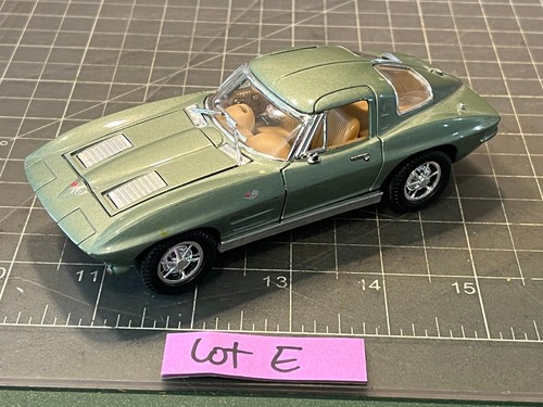 1:32 Scale C2 1963 Chevrolet Sting Ray Corvette Split Window SS575 Diecast Lot E - Picture 19 of 19