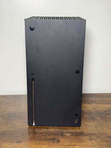 Microsoft Xbox Series X 1TB 4K Console – Powers On But Has a Faulty HDMI Port