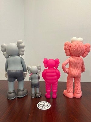 KAWS Family Vinyl Figures Grey/Pink | eBay
