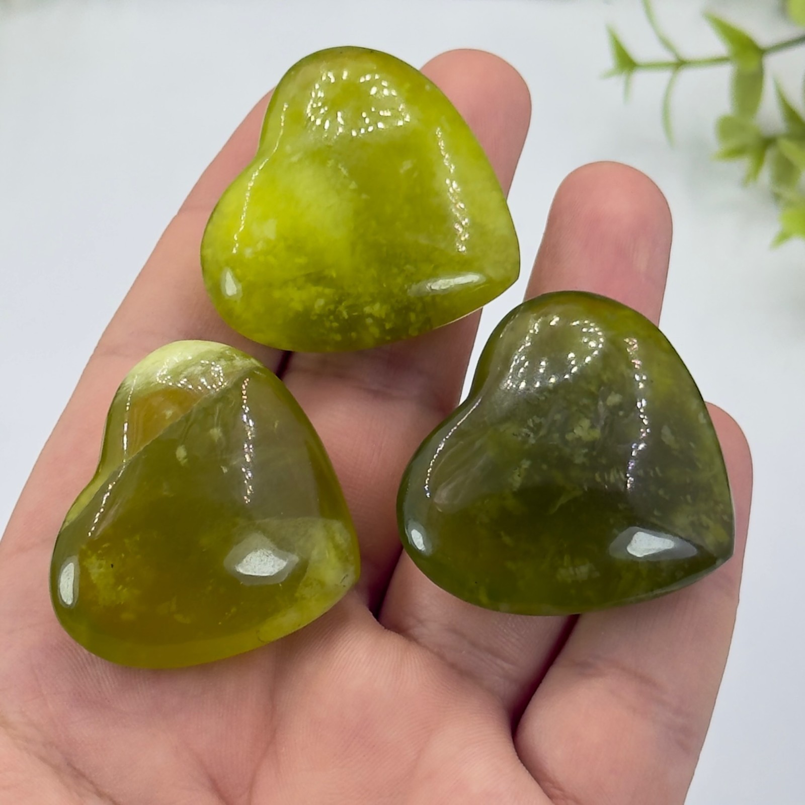 Piedra de corazón de jade Shah Maghsood 3 piezas, corazones de jade, 86 g