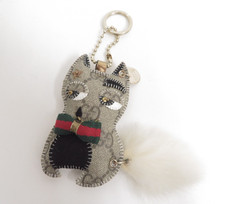 Authentic GUCCI Guccioli Cat Key Holder Bag Charm Accessory I 49083