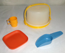 Vintage Tupperware Toy Mini Yellow Cake Carrier blue scoop Cup Plate