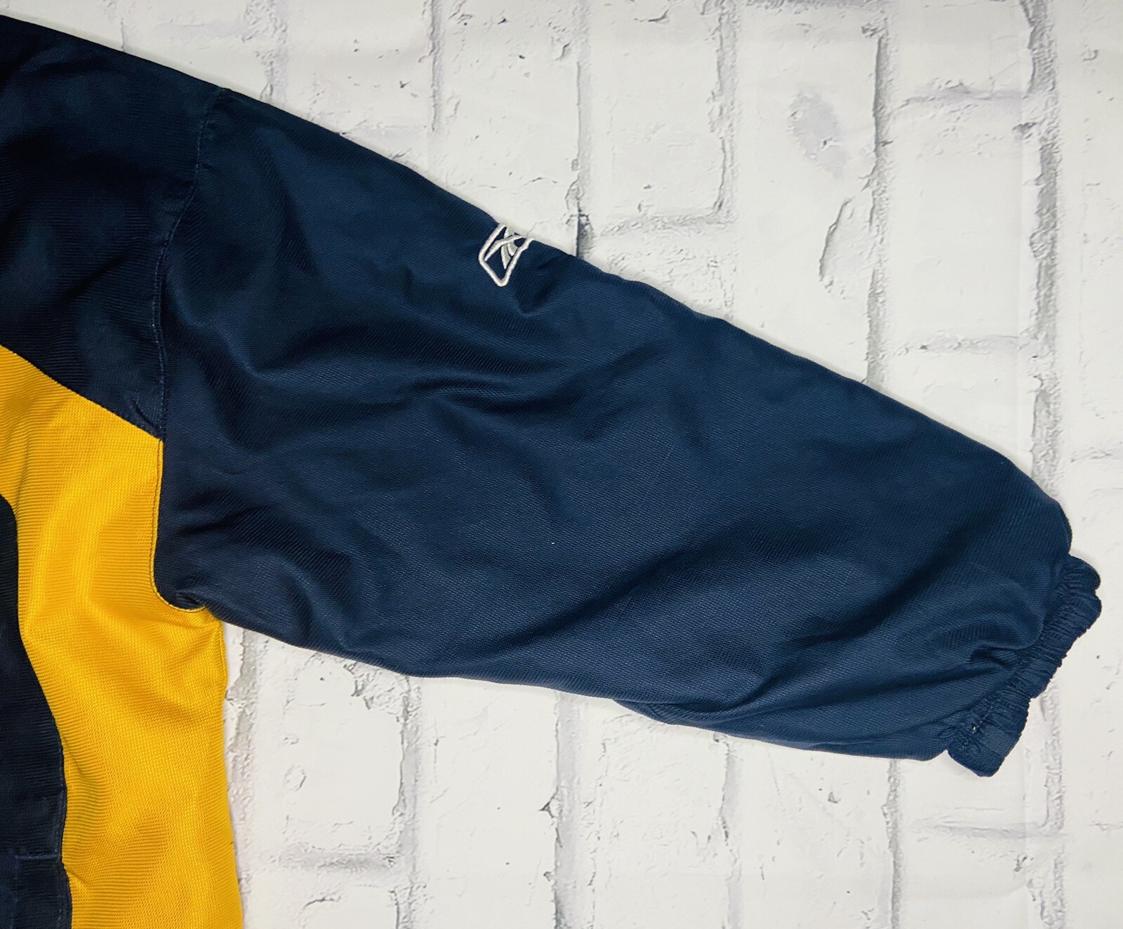 Reebok NHL Buffalo Sabres Youth Reversible Blue/Yellow Full-Zip Jacket; S thumbnail 3