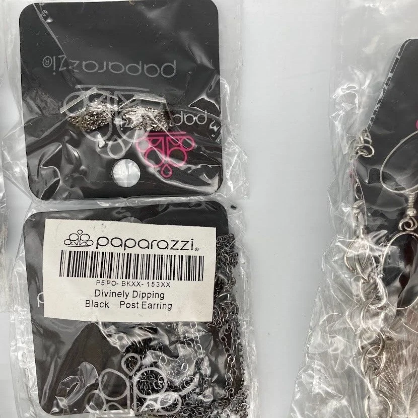 Paparazzi Jewelry Lot of 21 Pcs Earrings Necklaces Bracelets Sets - NOS - Image 4 of 4