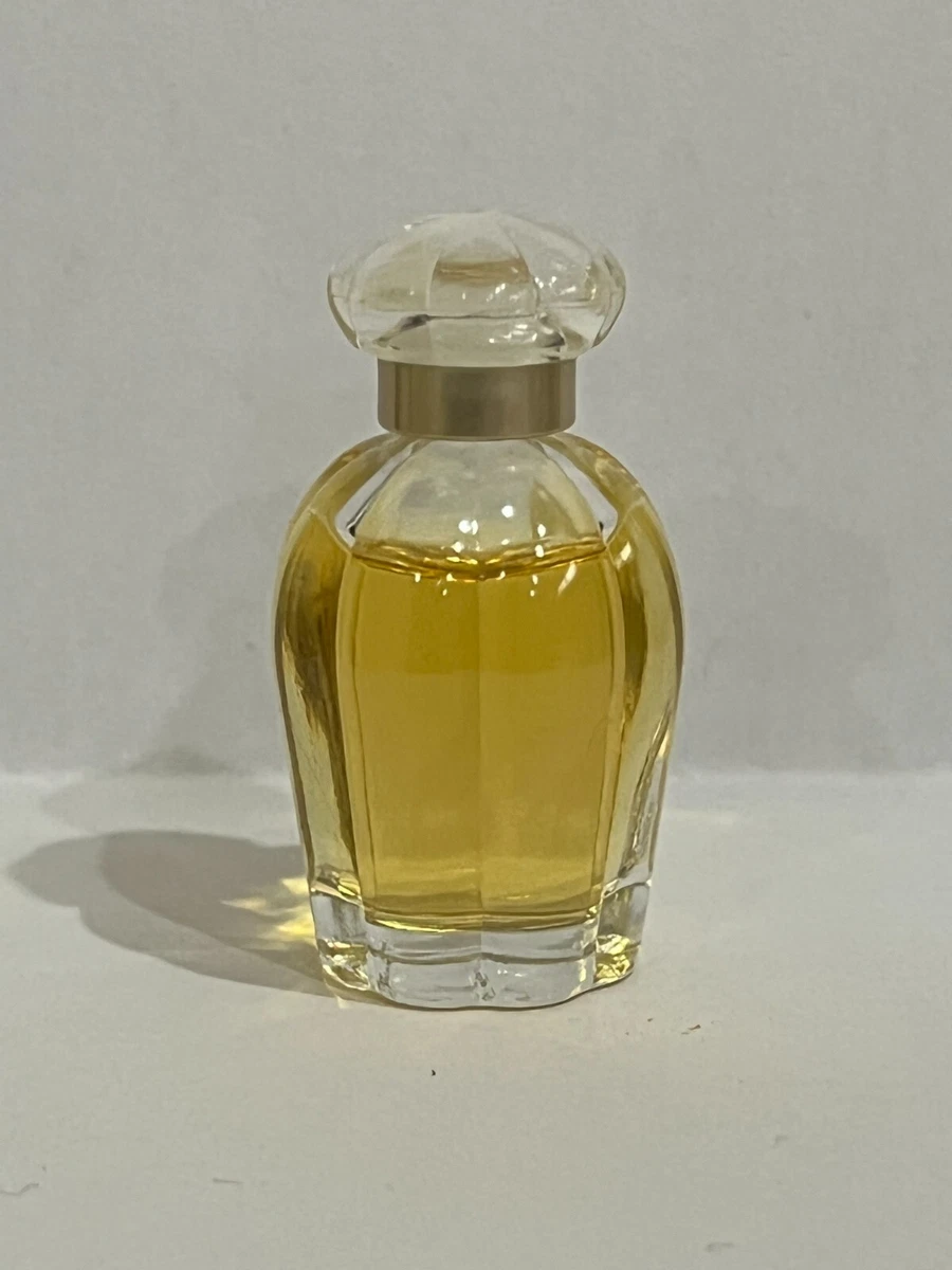 Oscar de la Renta So De la Renta Eau de Toilette 1 8 oz. Spray
