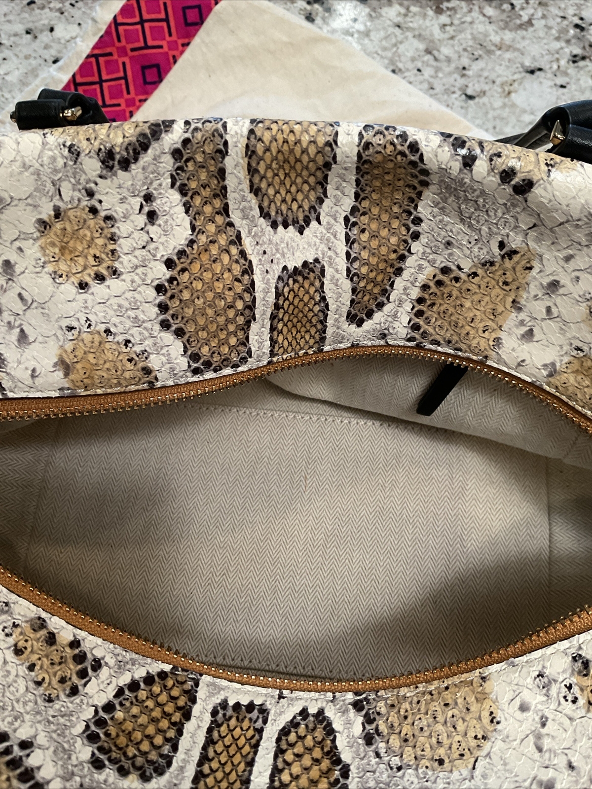 Authenthic luxurious TORY BURCH Python Exotic Mer… - image 5