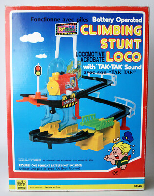 VINTAGE 80'S CLIMBING STUNT LOCO TRAIN B/O BRAINFIELD CHINA
