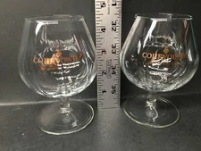 2 Courvoisier Le Cognac de Napoleon Snifter Glasses Gold Logo